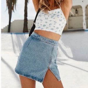 Princess polly THE LOLA mini jean skirt, lioness, size M